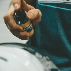 Howies Visor Spray